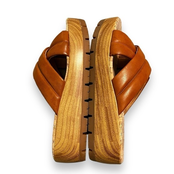 Korks Faithe Slide Platform Wedge Sandals Faux Leather Open Toe Tan slipon SZ 11 - Picture 8 of 12